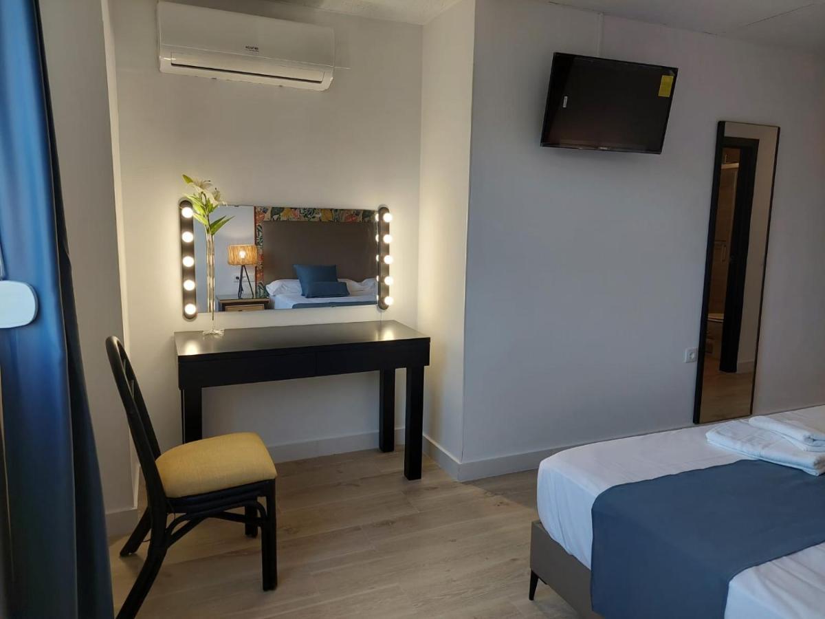 Hostal Garden Rous Paiporta Zewnętrze zdjęcie