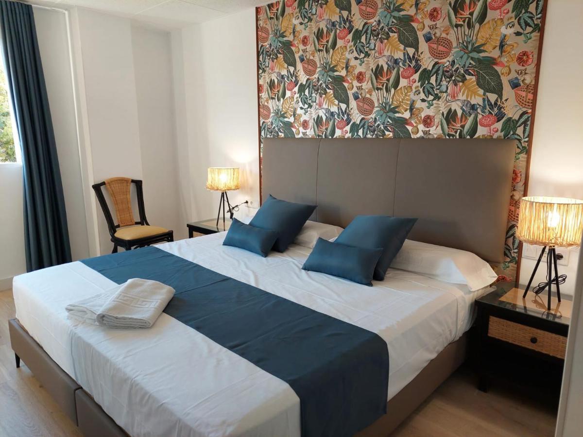 Hostal Garden Rous Paiporta Zewnętrze zdjęcie