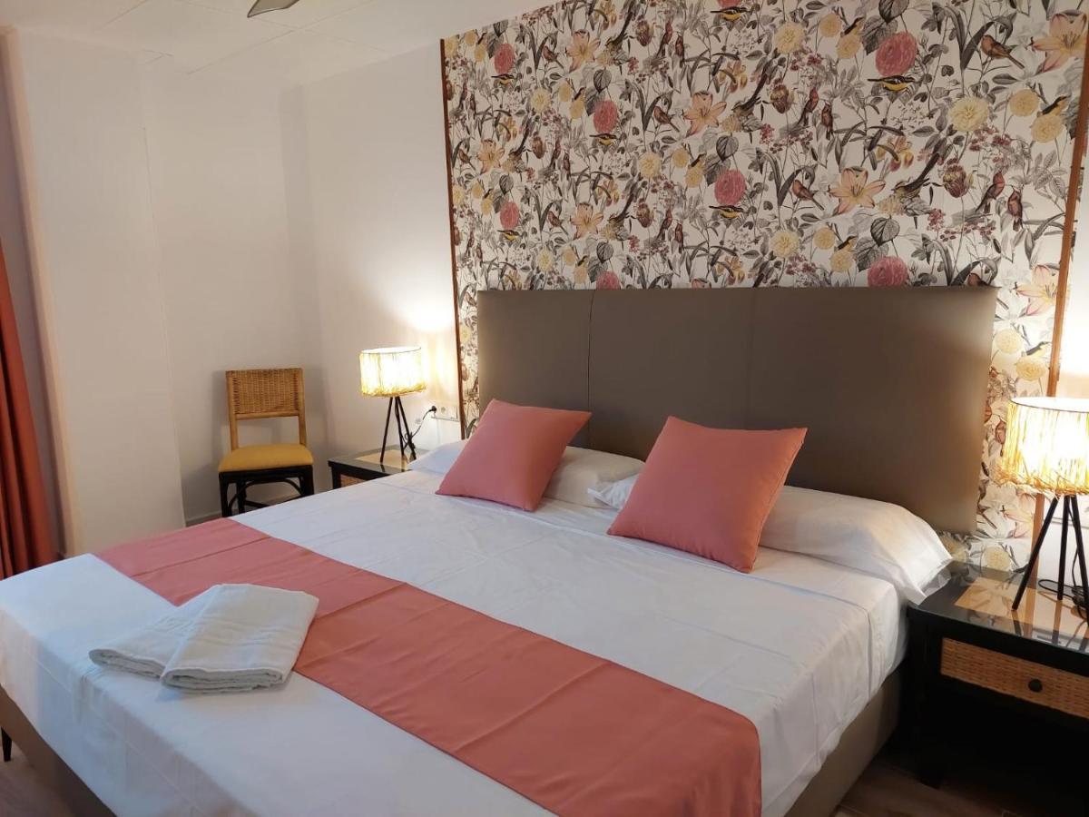 Hostal Garden Rous Paiporta Zewnętrze zdjęcie