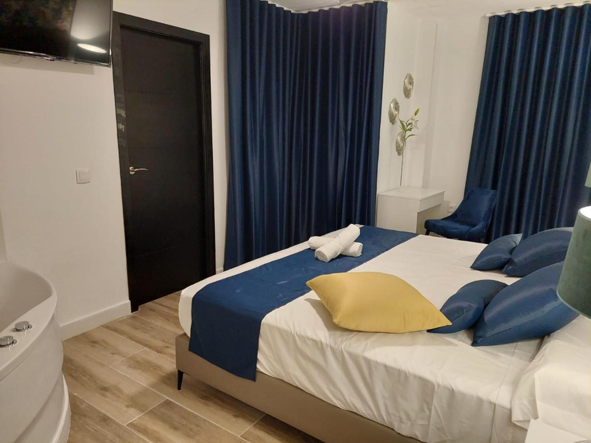 Hostal Garden Rous Paiporta Zewnętrze zdjęcie