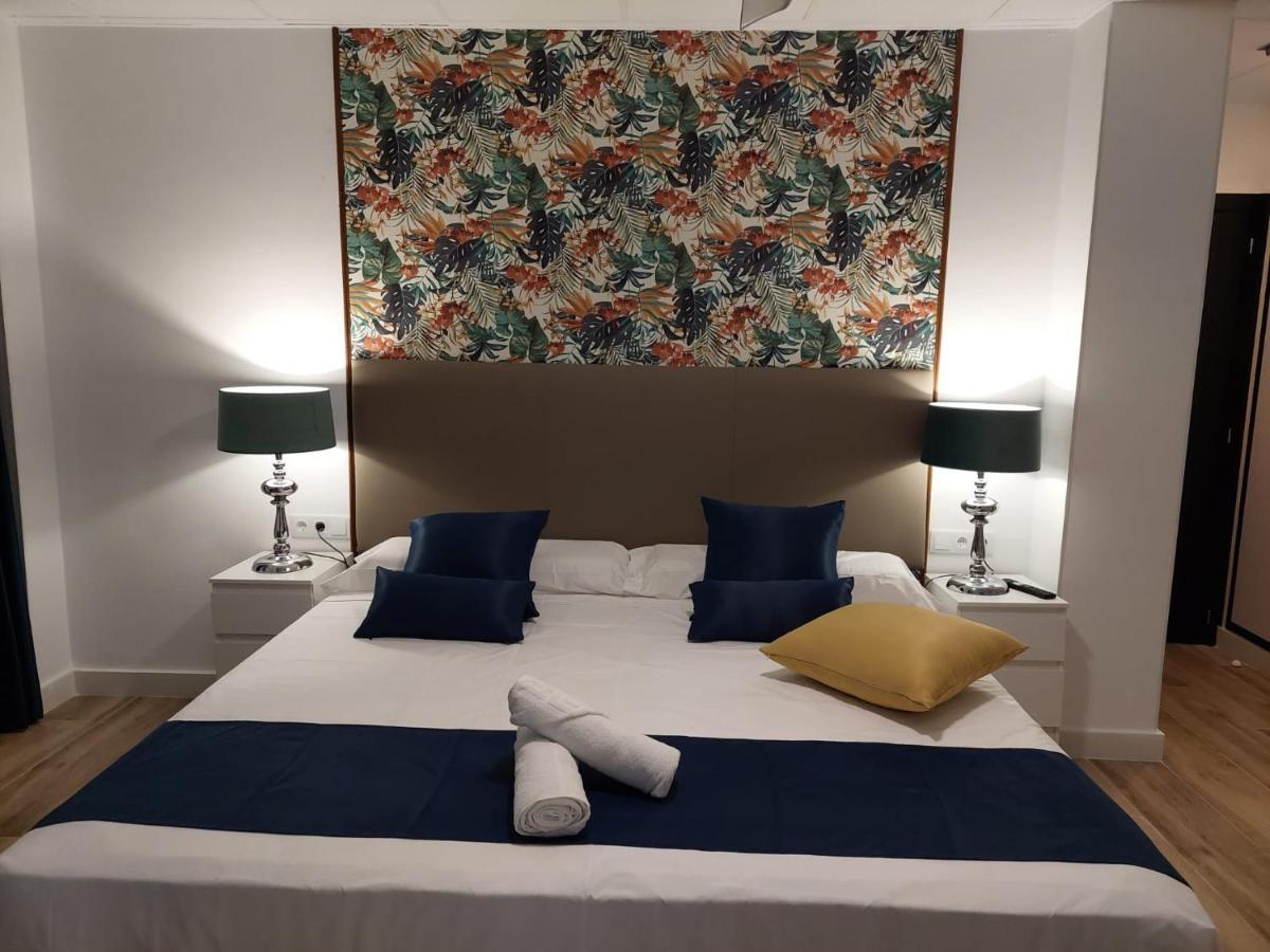 Hostal Garden Rous Paiporta Zewnętrze zdjęcie