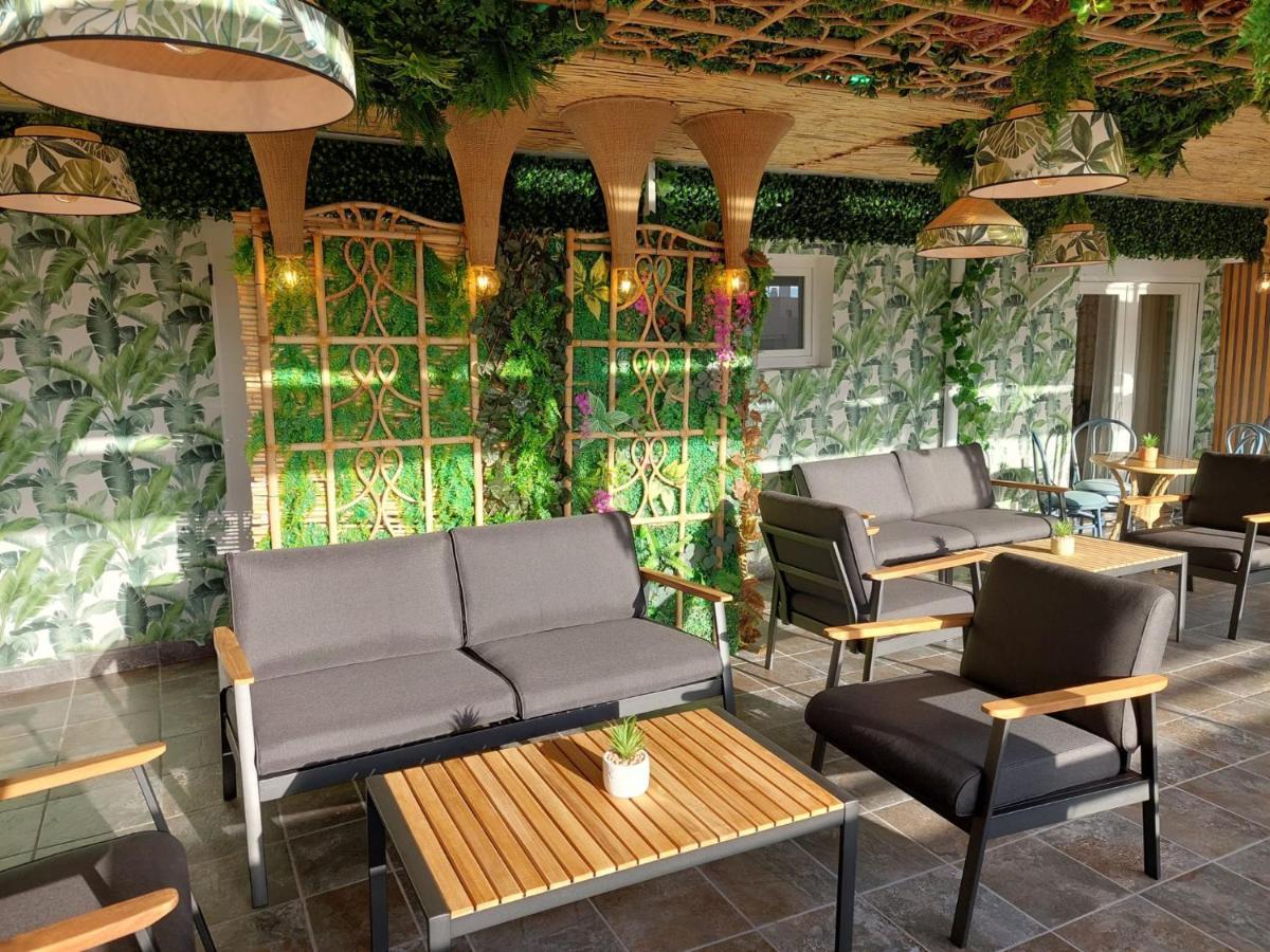 Hostal Garden Rous Paiporta Zewnętrze zdjęcie